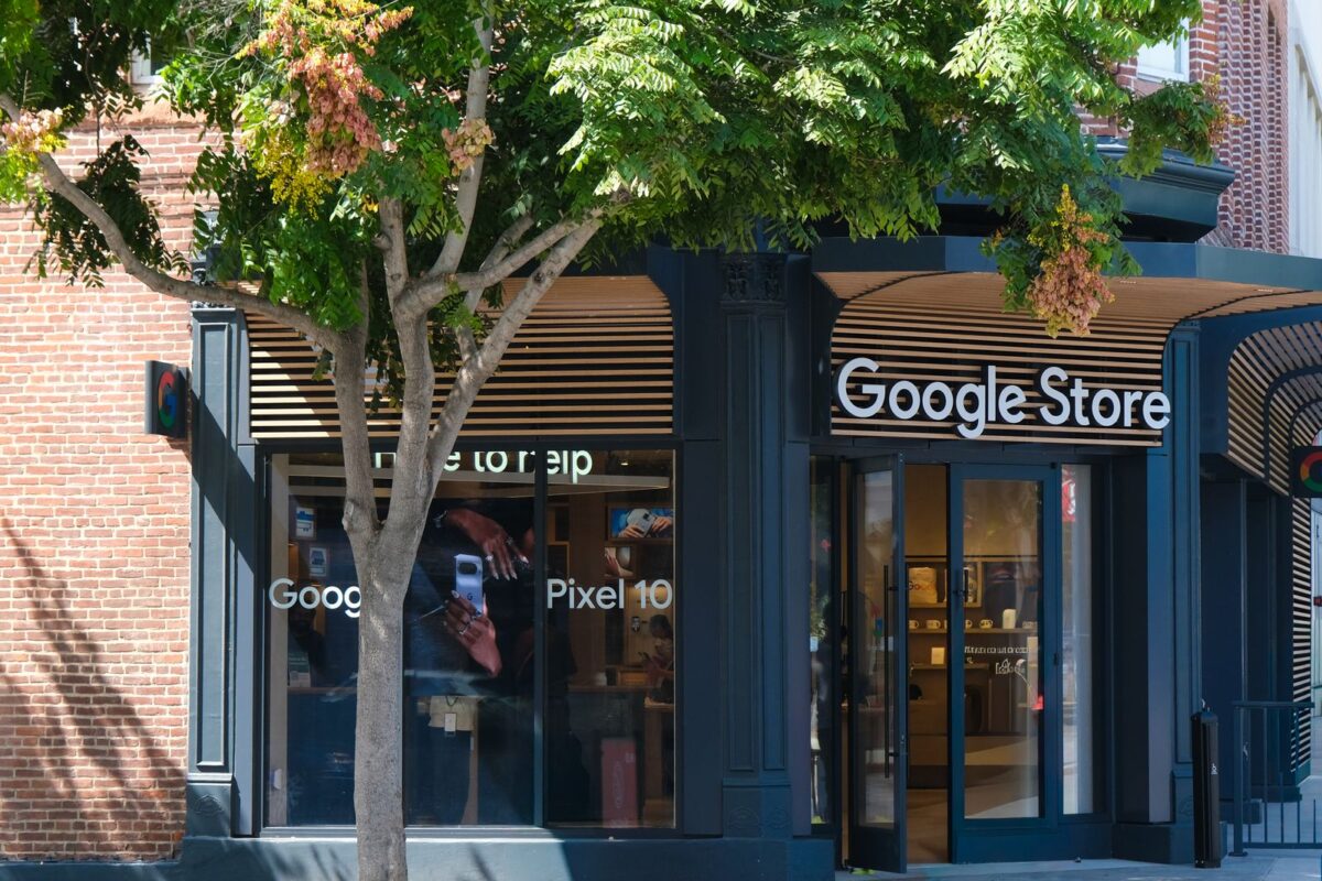 Boutique Google, à la veille de la keynote Made by Google 2026 qui présentera le Pixel 11